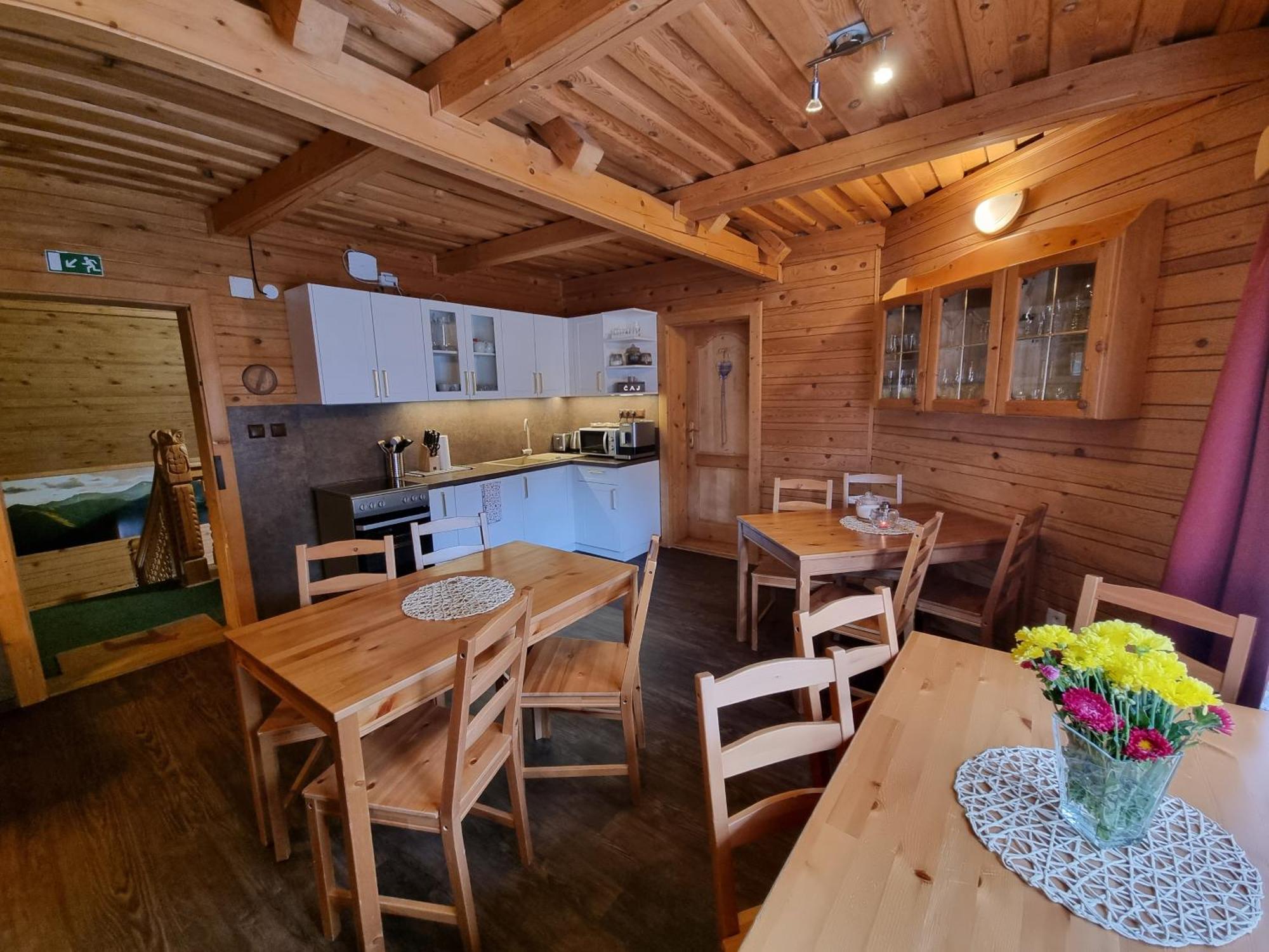 Apartmany Kubinska Hola Dolny Kubin Luaran gambar