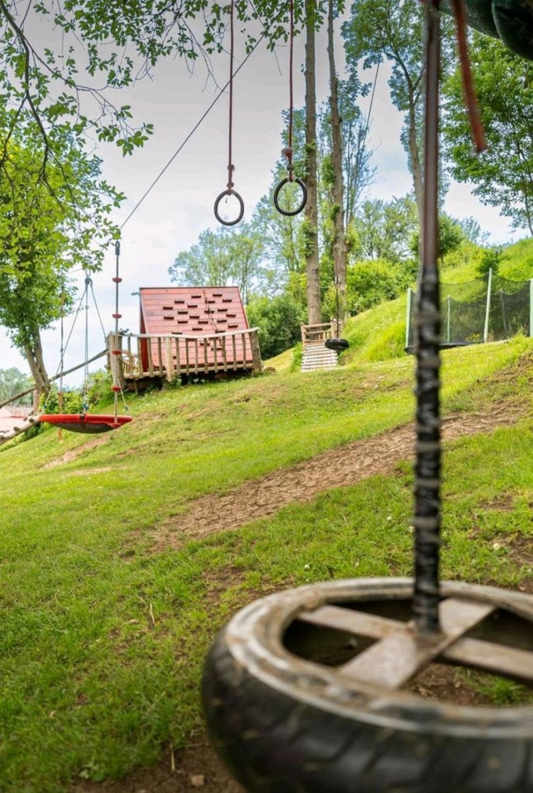 Apartmany Kubinska Hola Dolny Kubin Luaran gambar